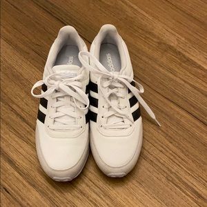 Adidas shoes size 8 Women’s